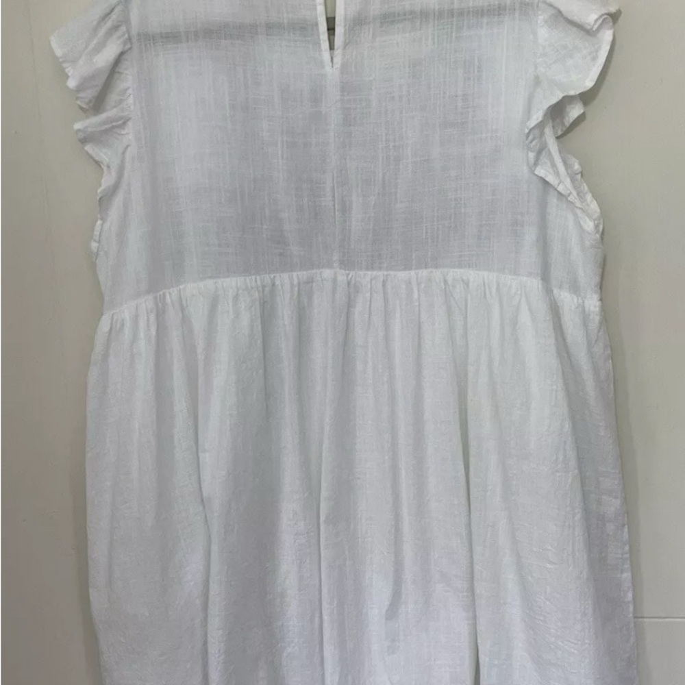 Studio west White Floral Embroidered Short Sleeve Knee Length Dress ~ Size L - Picture 2 of 3